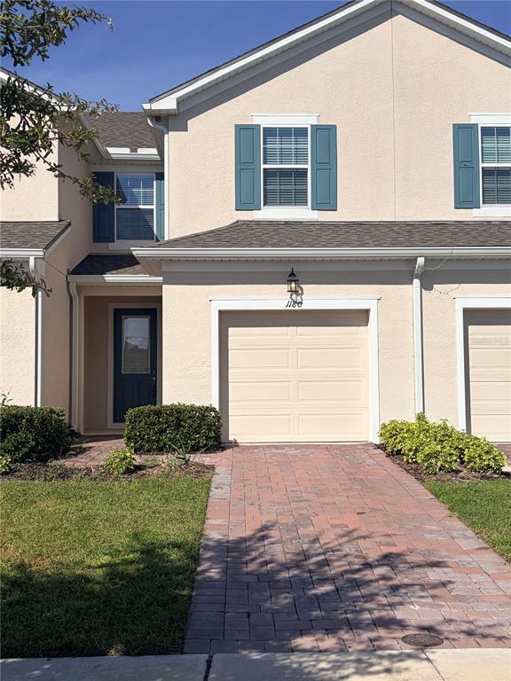 1180 Lakeshore Breeze Pl