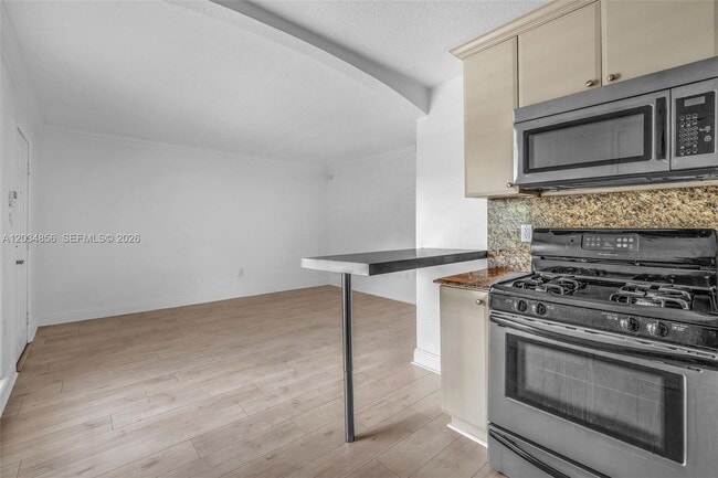 3245 Virginia St Unit 24