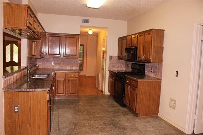 Photo - 2141 Surrender Ave