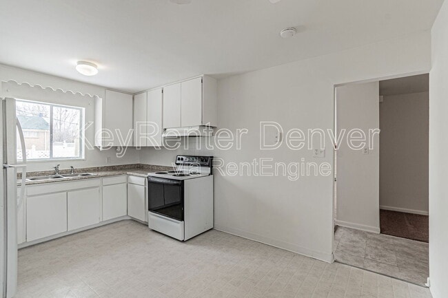 Photo - 265 Pike St