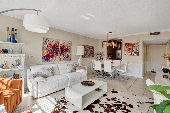 Photo - 330 SE 2nd St Unit 404E