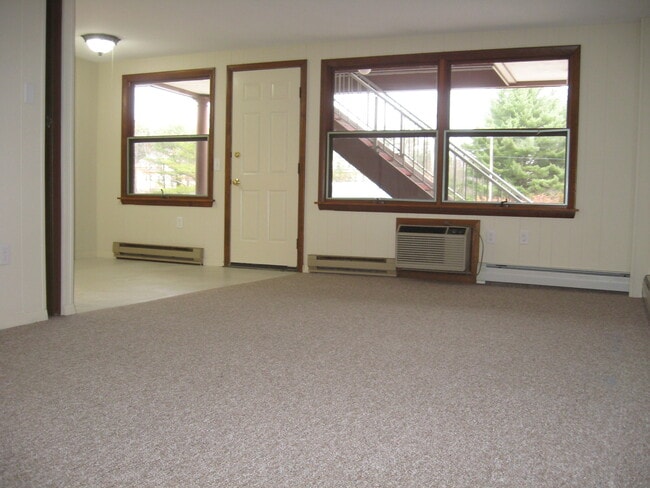 Burnham Terrace Apartments - Burnham Terrace Apartments