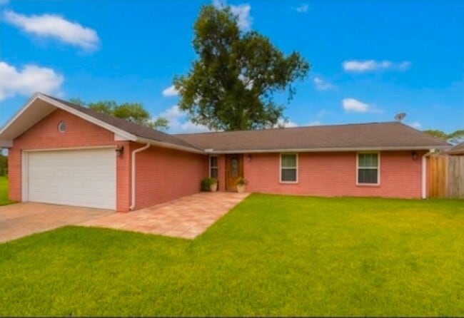 Building Photo - 11406 Montverde Ln