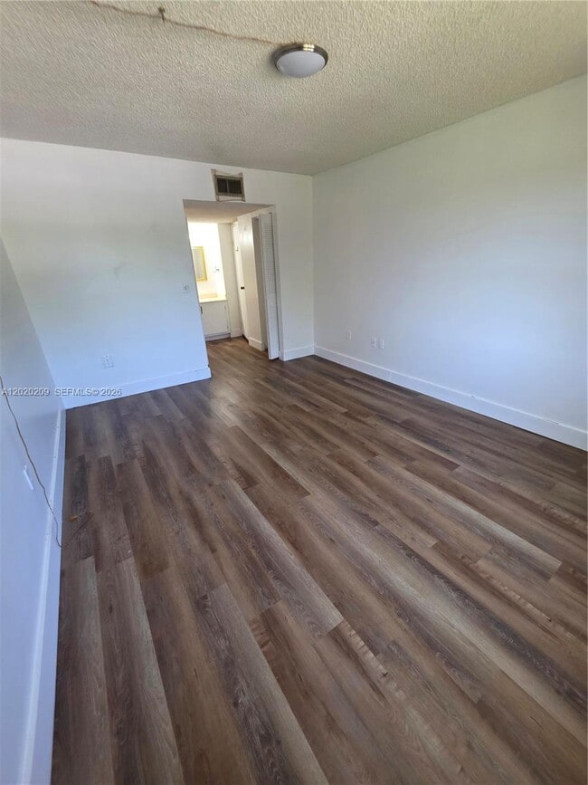 Photo - 4374 NW 9th Ave Unit 18-3C