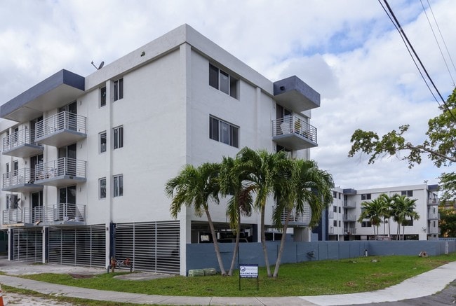 Prestige Cornerstone - Prestige Cornerstone Apartments
