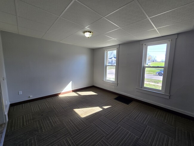 Photo - 1017 19th St SE