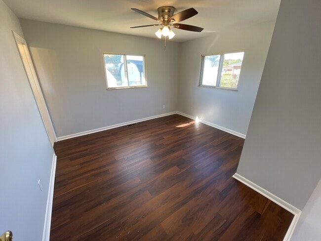 Photo - 3306 Elman Dr