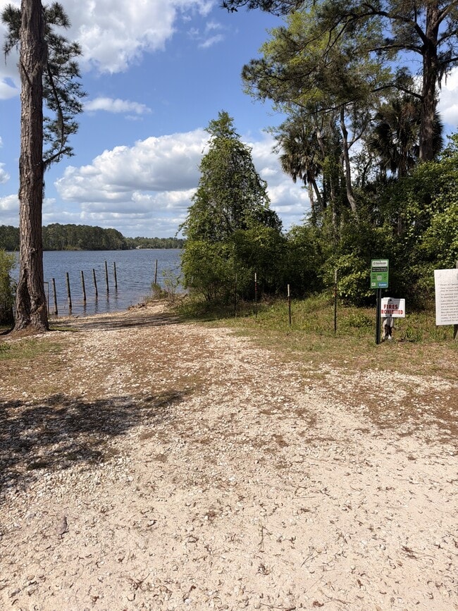 Photo - 8 Lake Ellen Dr