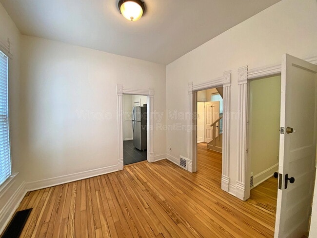 Photo - 715 Elati St