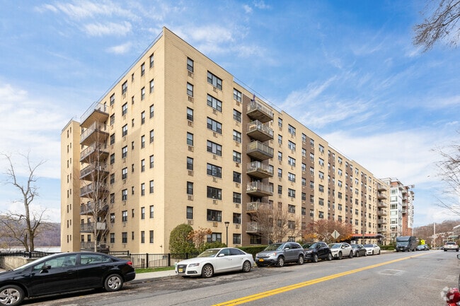 Photo - The Greystone Apartamentos