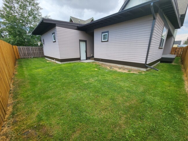 Photo - 4224 Benepe St