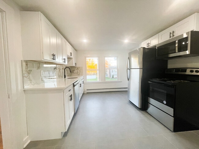 Photo - Cook Hill Apartments