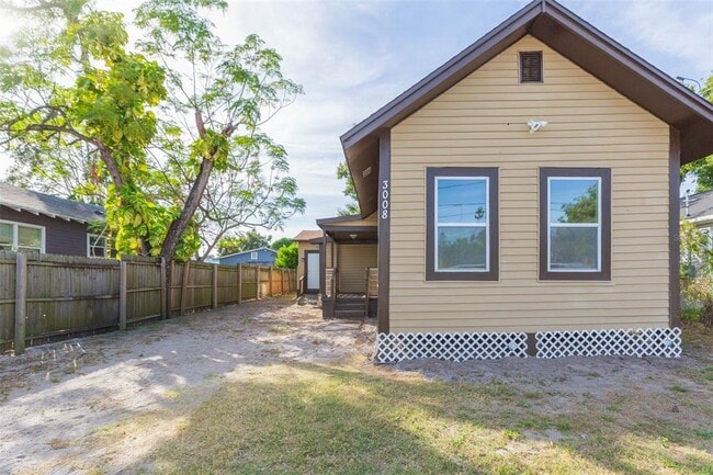 Photo - 3008 N 17th St