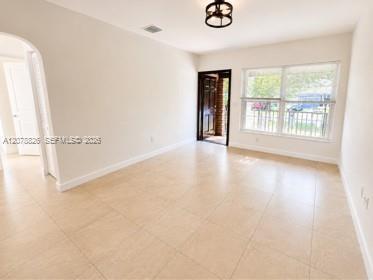4038 SW 9th Terrace