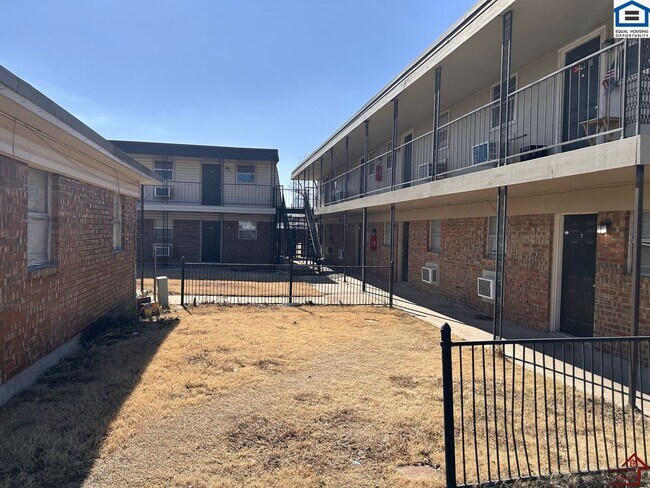 Photo - 1314 NW Irwin Ave