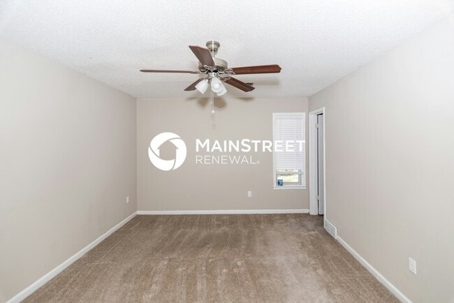 5 Bedroom Pet-Friendly Home in Memphis, TN with Main Street Renewal