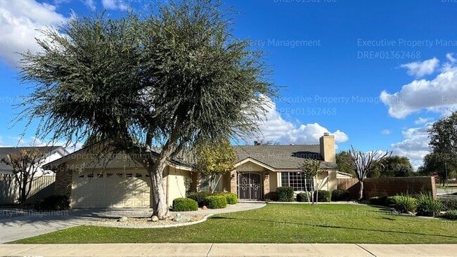 Building Photo - 3 bedroom/ 2 bathroom home located near Old River Rd/ White Ln