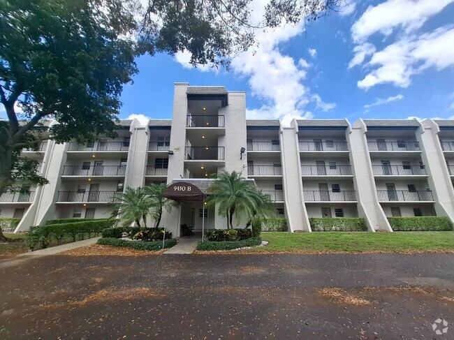 Building Photo - 9430 Poinciana Pl Rental