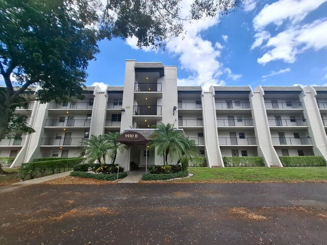 Building Photo - 9430 Poinciana Pl Rental