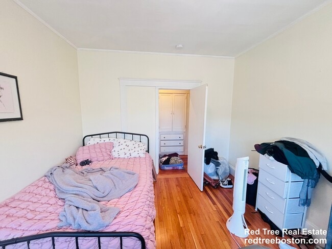 Photo - 1725 Commonwealth Ave Unit 4