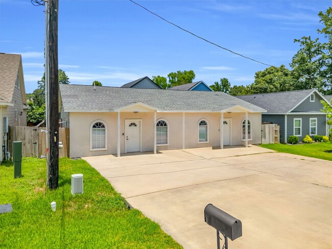 Photo - 16868 Kempwood