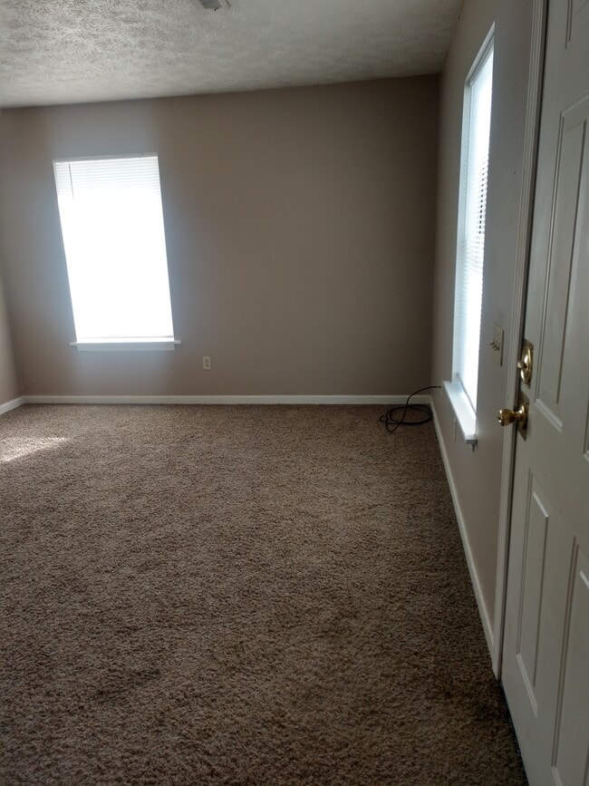 Photo - 709 Littlebrook Rd Unidad 3