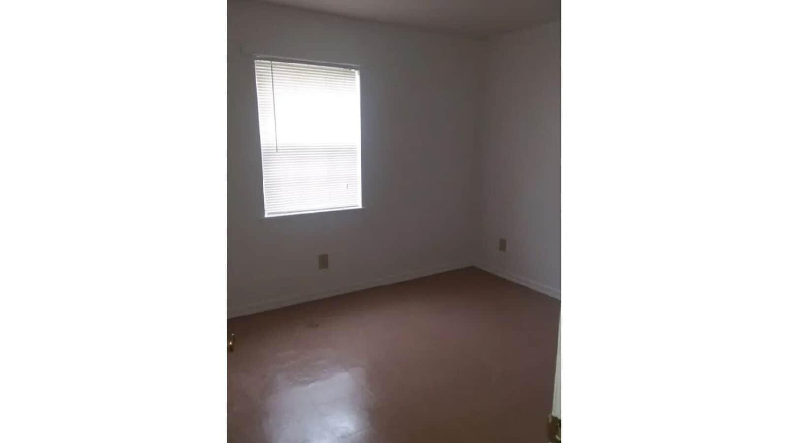 Photo - 208 E Wells St