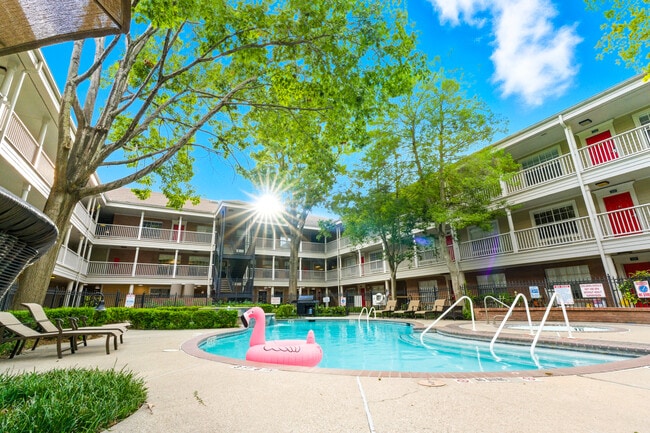 Photo - King's Reserve Willowbrook