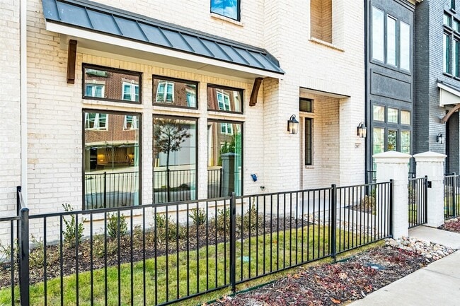 Photo - 12007 Brubaker Dr