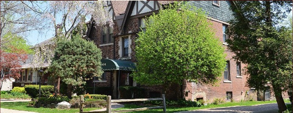 404 Virginia Ave - Virginia Apartments