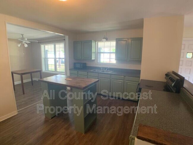 Photo - 7619 32nd Ave N