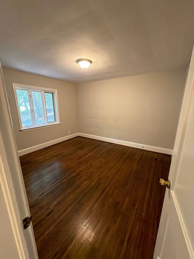 Photo - T.R. Lawing Realty Property
