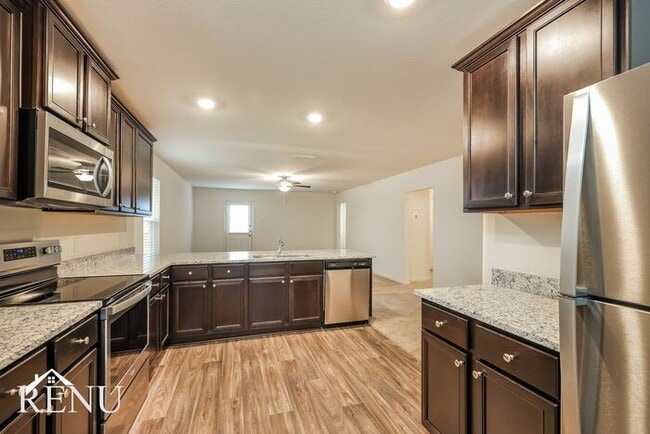 Photo - 10922 Chatham Ct