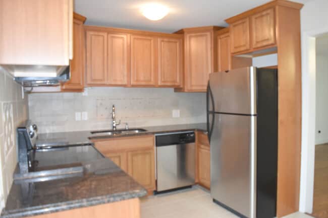 Photo - 4030 W 13 Mile Rd Condo Unit #H3