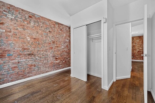250 Broome St Unit 15