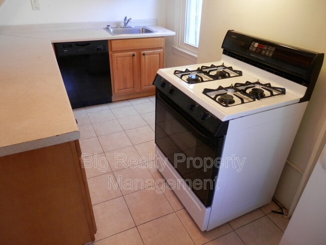 Photo - 375 Church St Unidad Apt 3