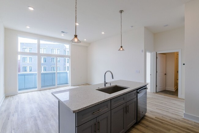 Building Photo - Luxury Northern Liberties Condo