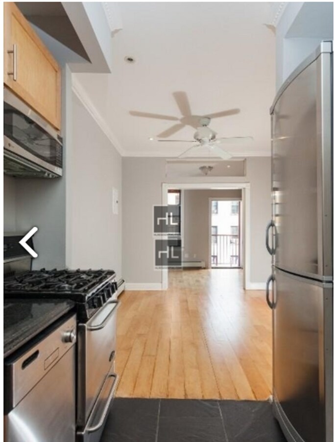 Photo - AVENUE B Unit 4/3FN