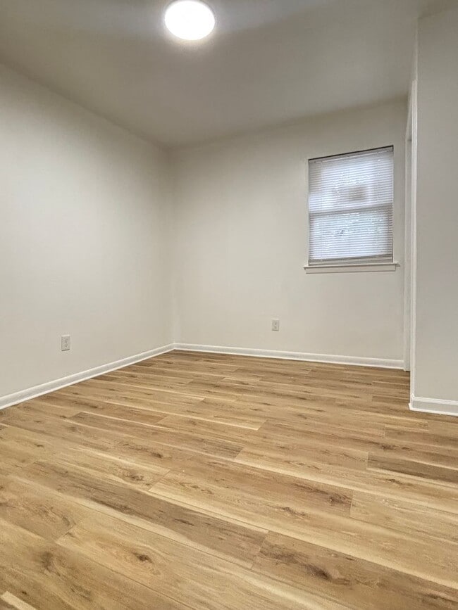 Photo - 3 Bedroom, 1 Bath Home for Rent – Little Rock, AR