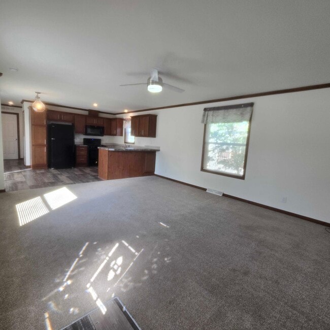 318 Autumn Park Dr