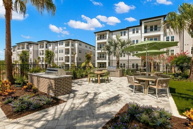 Photo - 1310 Ridge View Dr Unidad A1