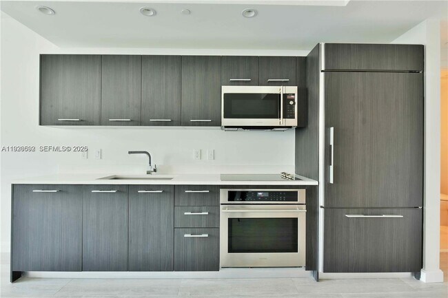 Photo - 45 SW 9th St Unit 2209