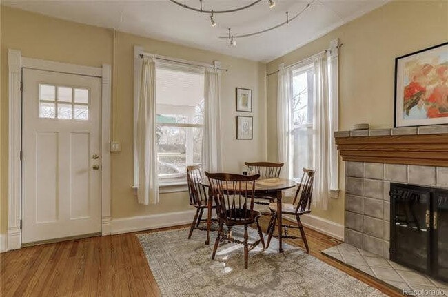 Photo - 4415 Stuart St