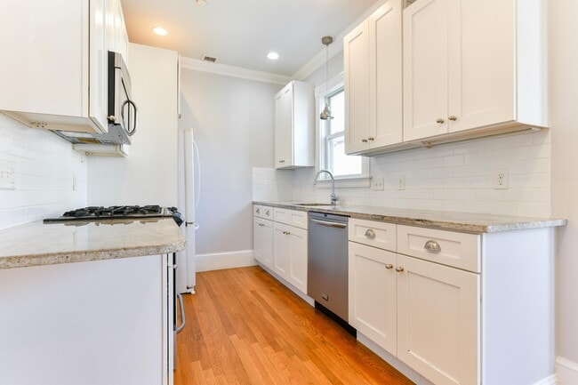 Photo - 14 Armstrong St