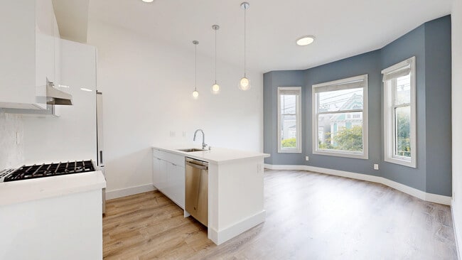 Building Photo - 3097 Washington St Unit 16