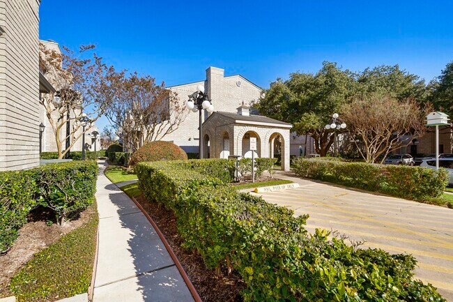 Photo - 7396 Regency Square Ct