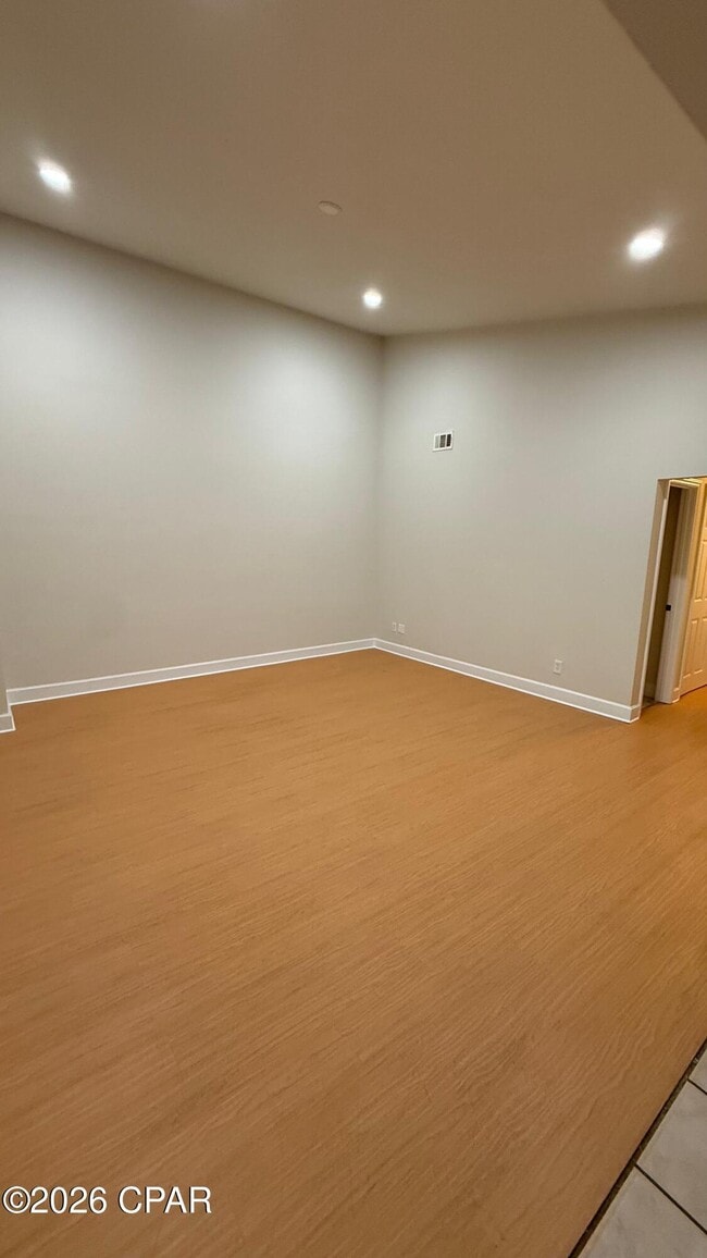 Photo - 127 Kacy Ln