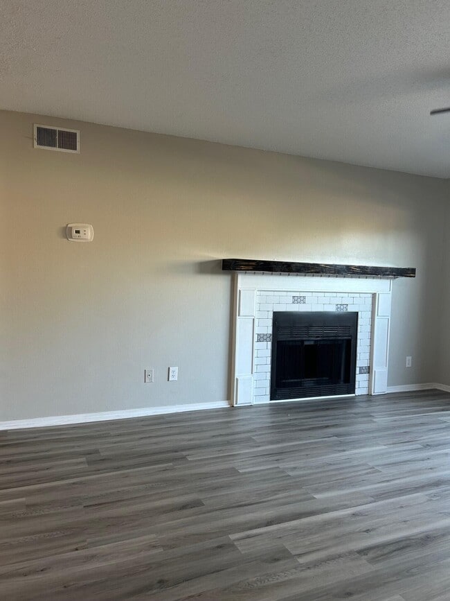 Photo - 2303 W Michigan Ave