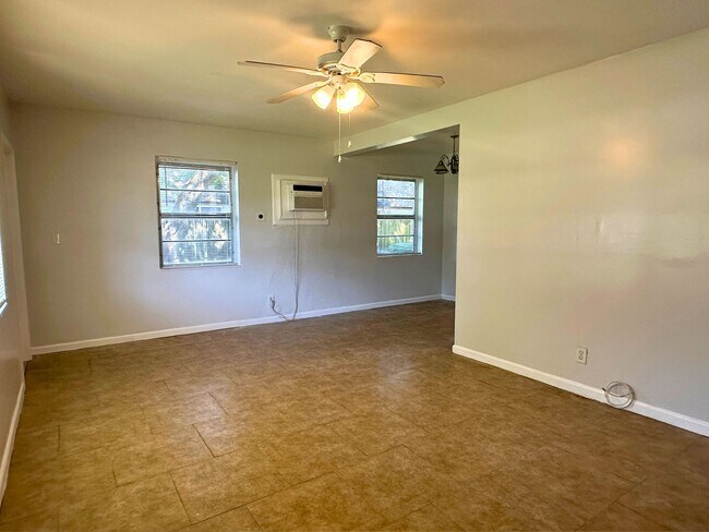 Photo - 1208 NW 6th Ave