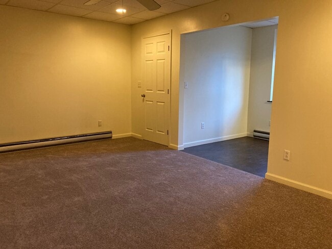 Photo - 5801 Lincoln Ave Unidad A